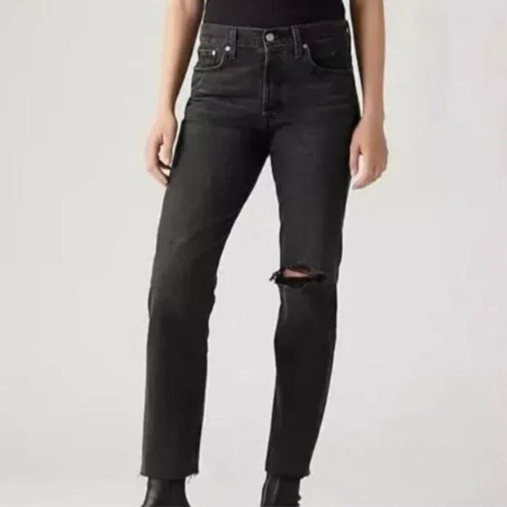 Levi’s Women's Jeans Wedgie Straight Distressed Button Up in Black size 24 New